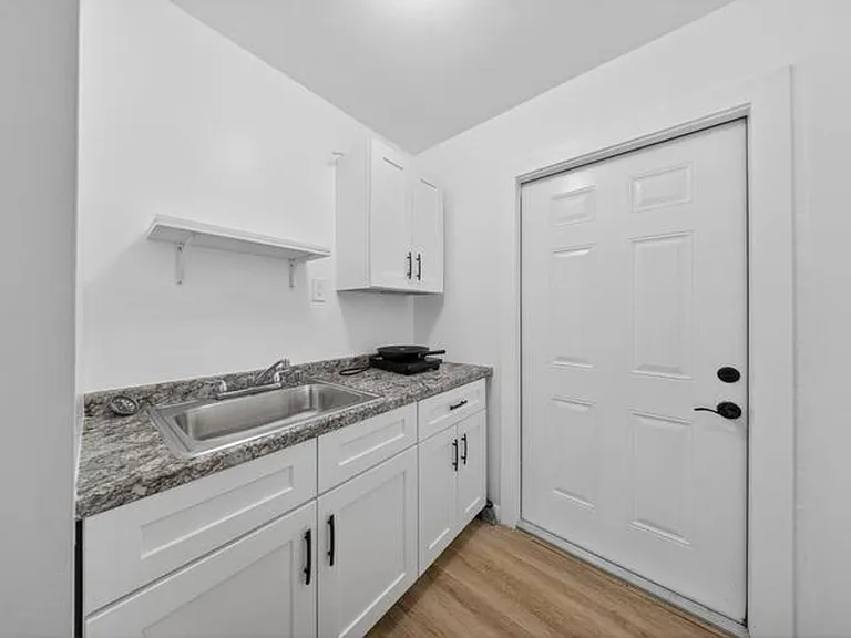 849 Camellia Dr — Photo 21