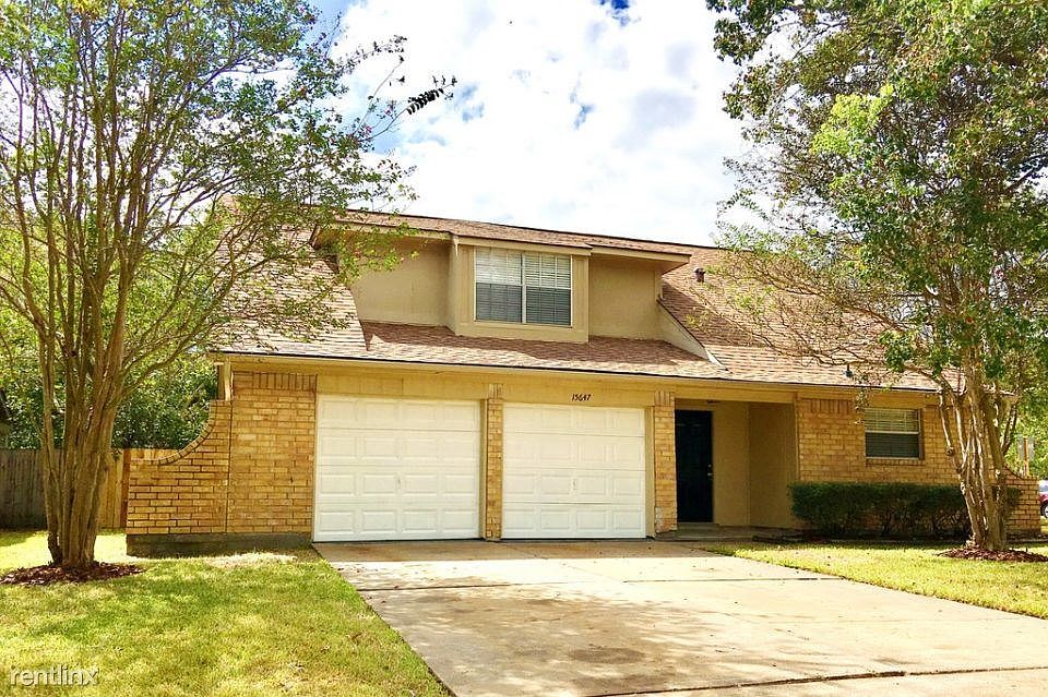 90800750_15647-meadow-village-dr_houston_tx-1