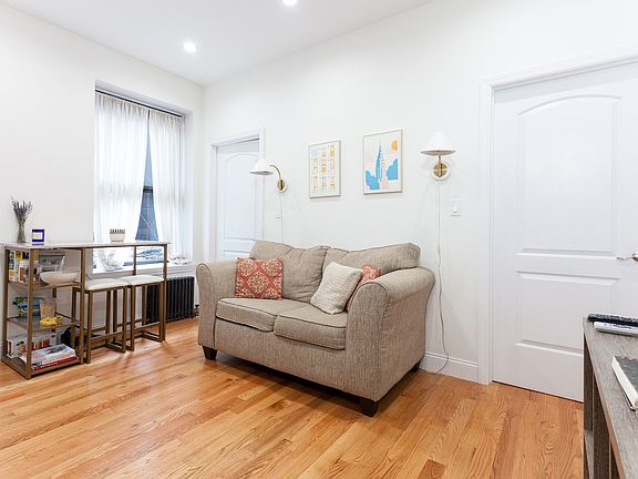 2nd image of 18 1st Ave #2R