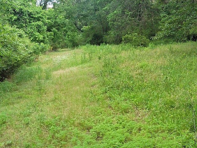 2nd image of Hankins Dr