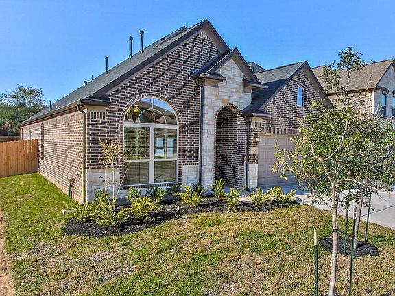 3rd image of 18826 Bene Vista Dr