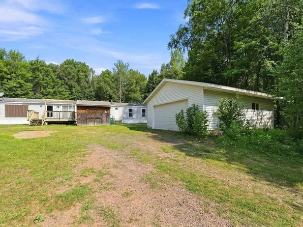 5197 E Koenen Rd, South Range, WI 54874