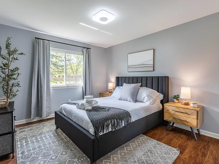 5038 Dayton Dr — Photo 18