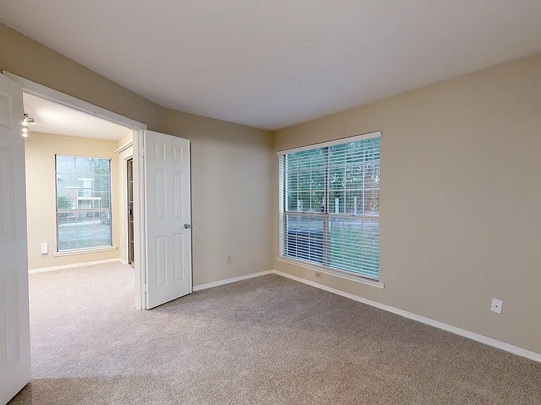 Dominion Lake Ridge — Photo 38