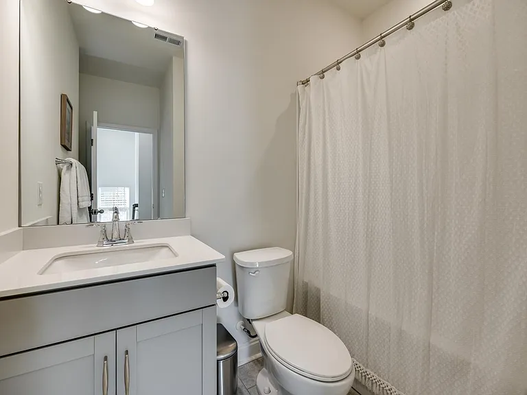 400 Simeon Dr — Photo 26