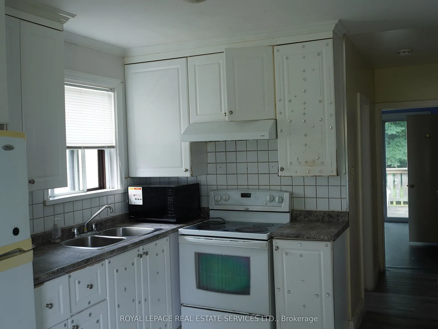 4 bed, $3,000 — Photo 4
