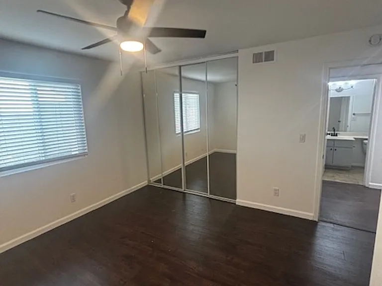 2818 W Avenue K8 — Photo 33