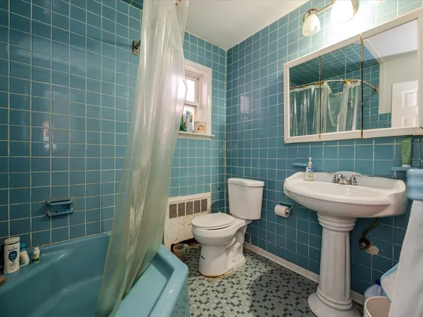 1405 East 233rd Street image 21 of 31