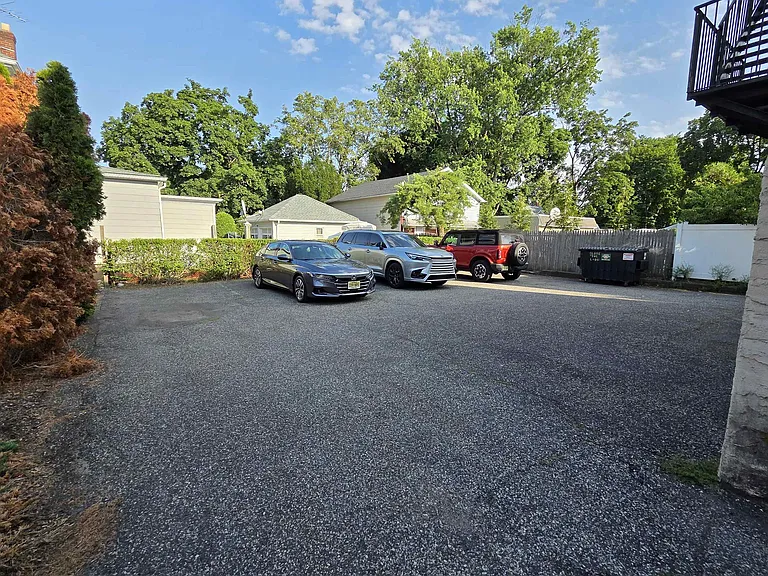 195 3rd Ave #2B — Photo 7