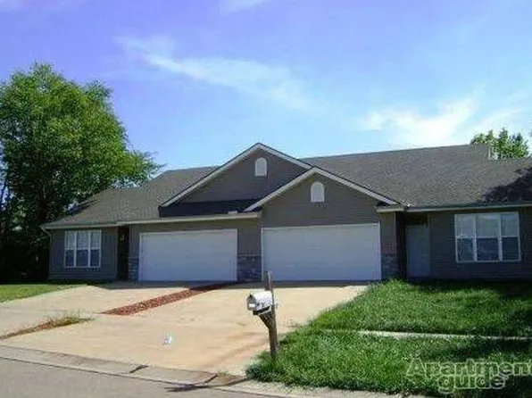 3413 SE Taurus Ave, Topeka, KS 66605