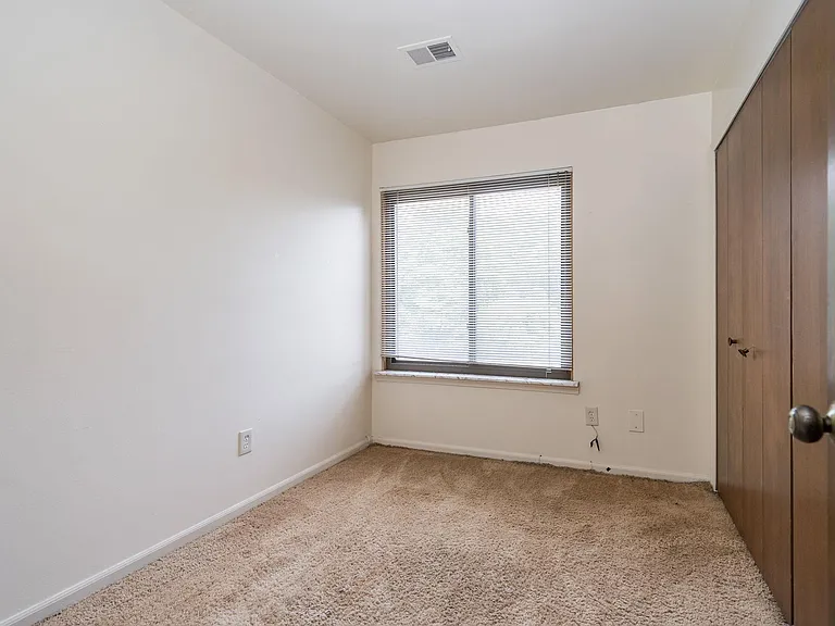 23788 Village House Dr N #8B — Photo 19