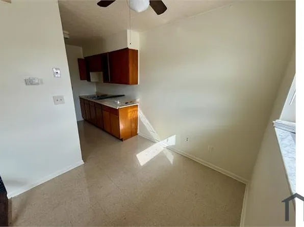 5903 Permerland Dr #1, Louisville, KY 40219