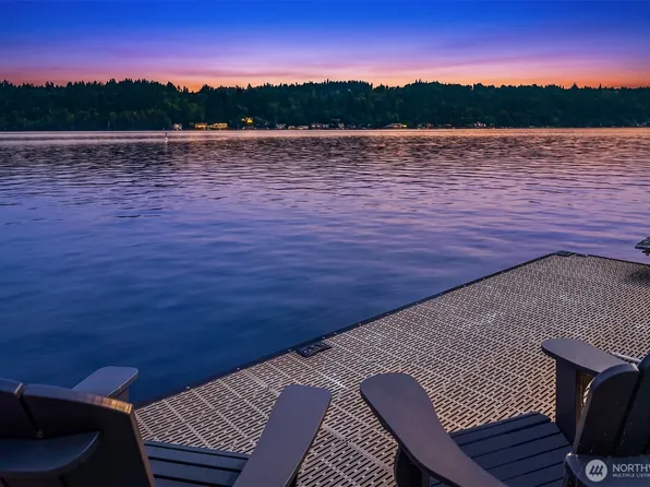 3246 W Lake Sammamish Parkway NE, Redmond, WA 98052