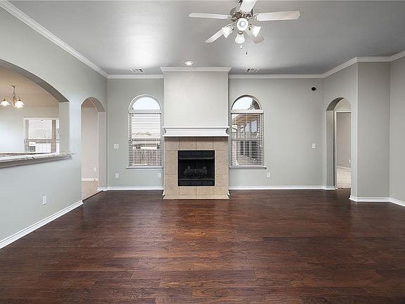 4th image of 8709 Stacy Lynn Ln