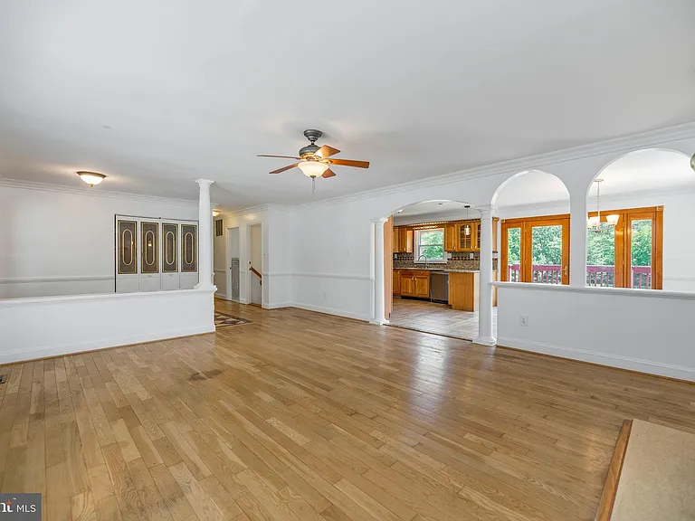 11325 Bacon Race Rd — Photo 9