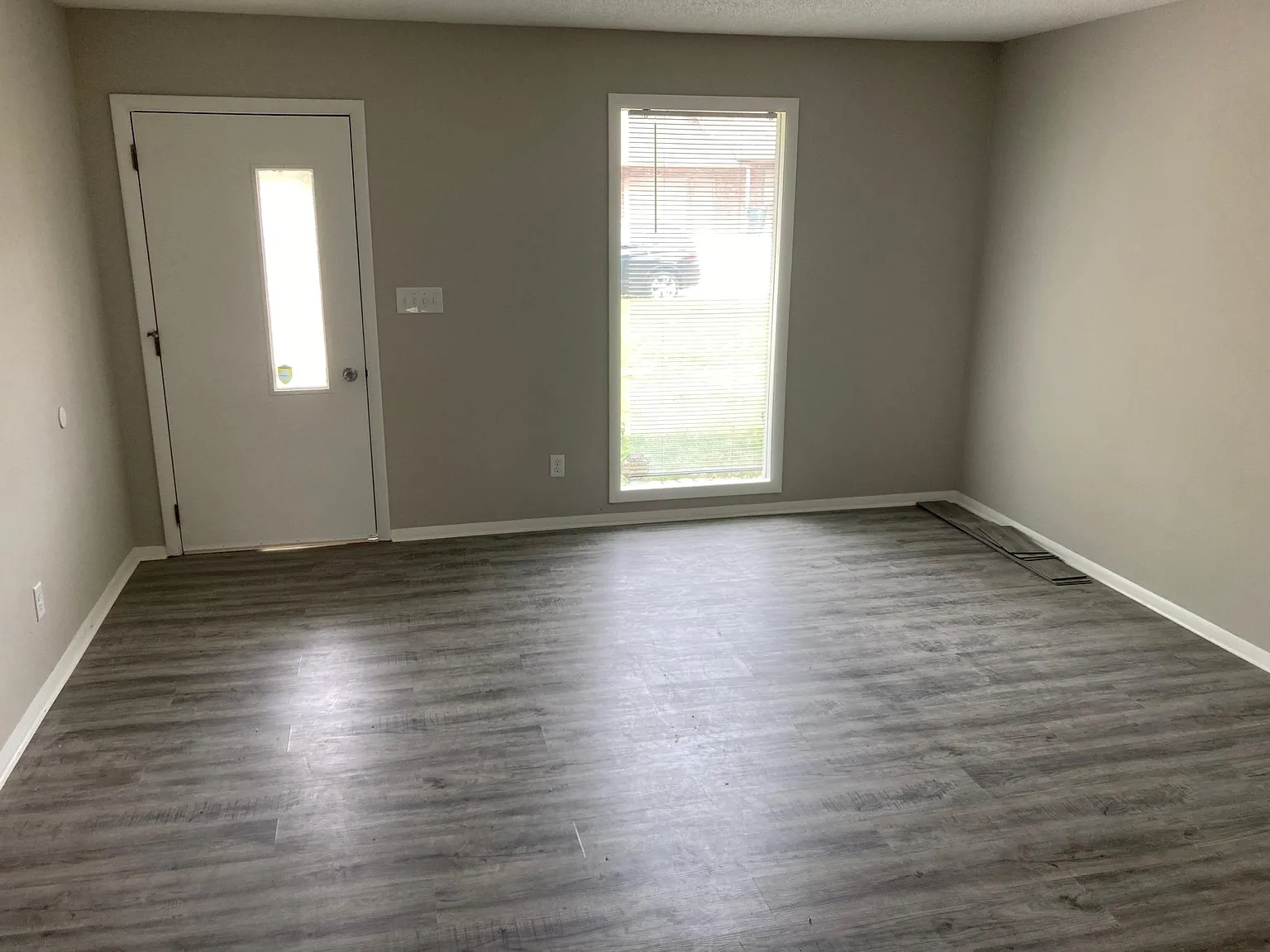 2 bed, 812 sqft, $1,175 — Photo 3