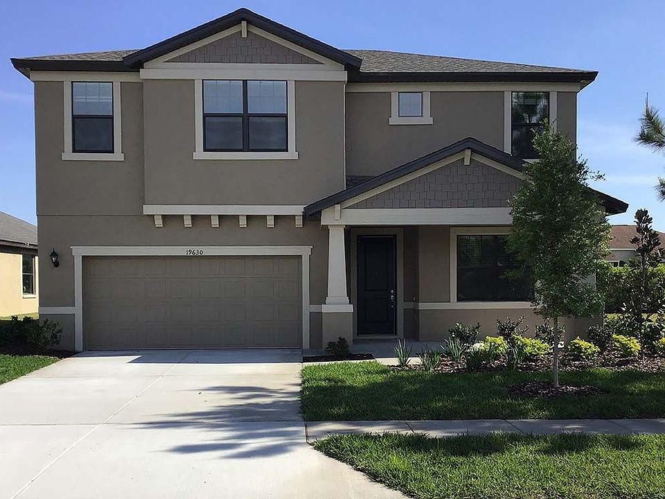 Sandalwood craftsman elevation new construction home plan by William Ryan Homes Tampa