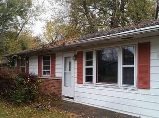 904 E Cindy St, Carbondale, IL 62901