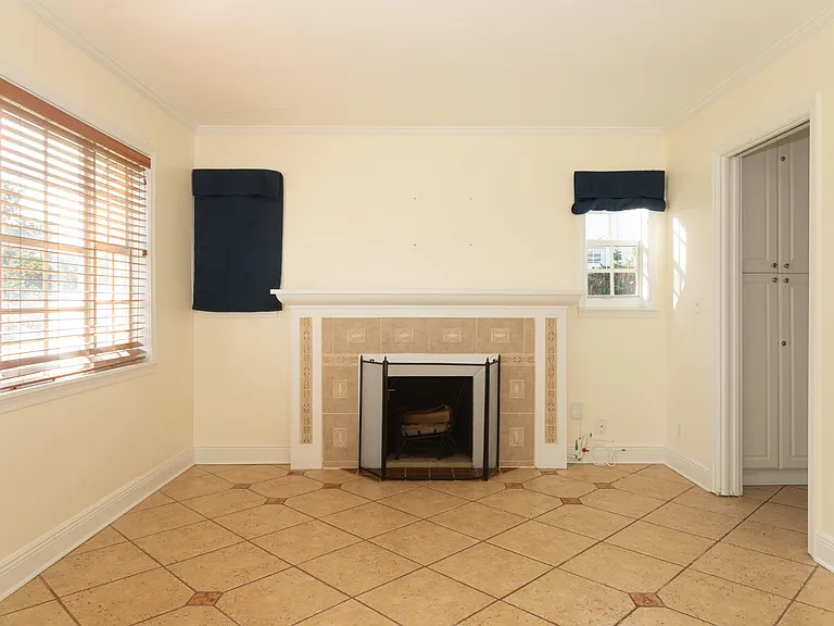 245 Cortez Rd — Photo 11