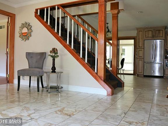 3rd image of 3509 Advocate Hill Dr