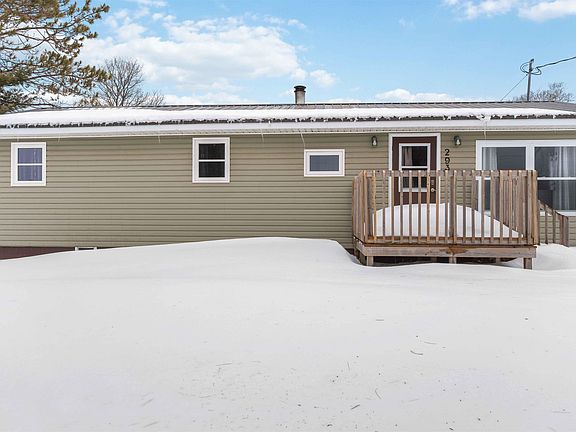 4th image of 293 French Rd