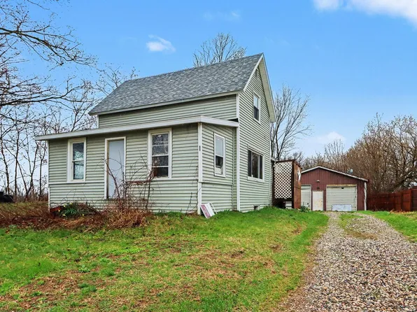 124 Eastern Ave, Allegan, MI 49010