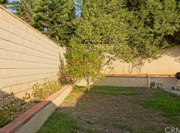 3rd image of 1924 Jennifer Pl