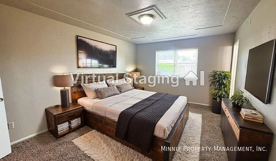 3 bedroom/ 2 bath | 1/2 off first month's rent | 7820 Vernon Ave. — Photo 3