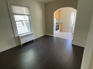 121 N Hancock St APT 4, Madison, WI 53703
