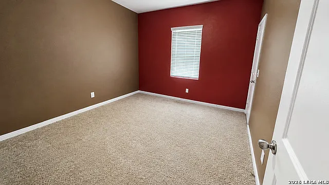 8607 Rock Mdw — Photo 24