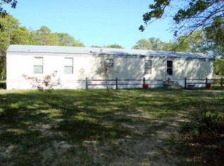 237 Hickory Dr, Seguin, TX 78155