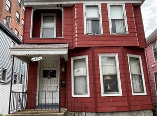 18 Coe Pl, Buffalo, NY 14209
