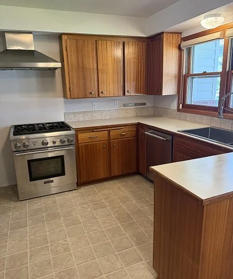 6015 W Chestnut Dr — Photo 8