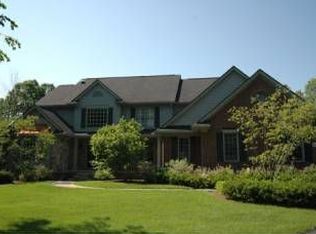 24815 W 13 Mile Rd, Franklin, MI 48025