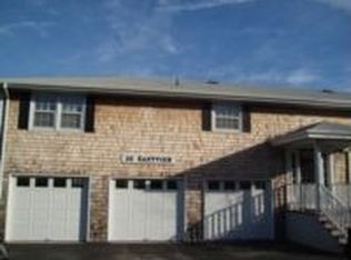 20 Ash St UNIT C, Portsmouth, RI 02871
