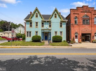 74 S Main St, Dallastown, PA 17313