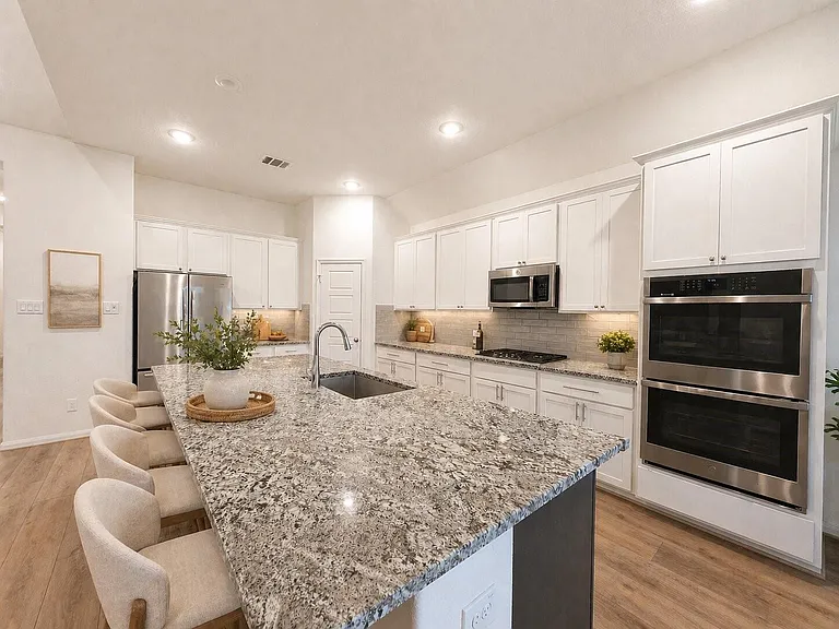31630 Zoe Point Dr — Photo 4