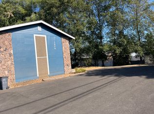 1975 Crater Lake Ave #1, Medford, OR 97504