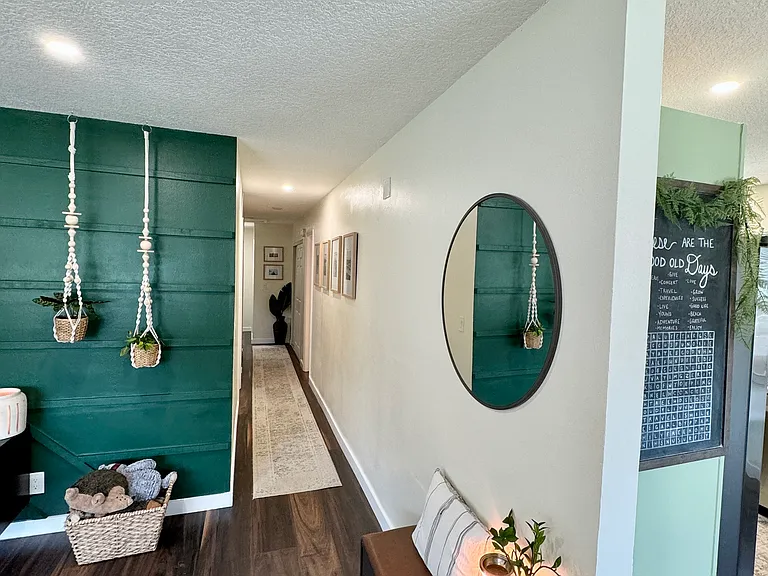 330 NW 5th Ave — Photo 4