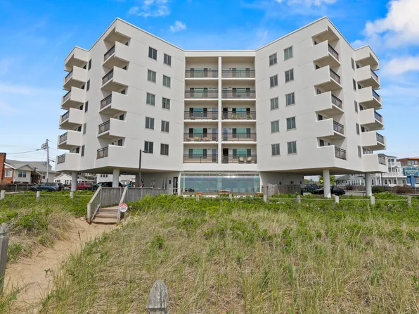 1 Cleaves St, Old Orchard Beach, ME