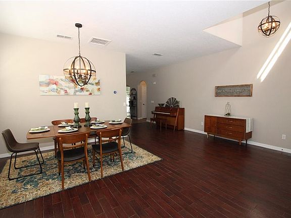 5th image of 684 Legacy Park Dr