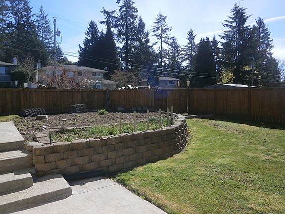 3rd image of 2406 207th Pl SW