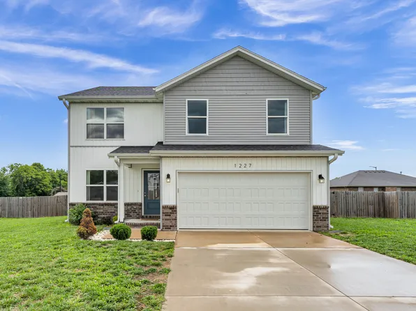 1227 W Penny Lane, Republic, MO 65738