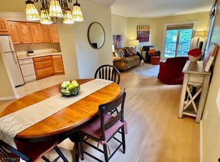 153 Irvington Ave APT 203, South Orange, NJ 07079