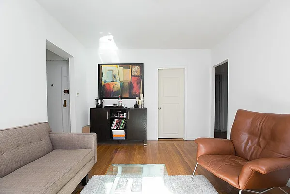 Rented by Emor Management Inc. | media 67