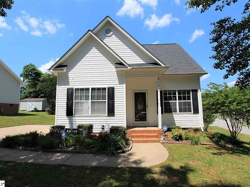 1st image of 513 Holly Run Ct