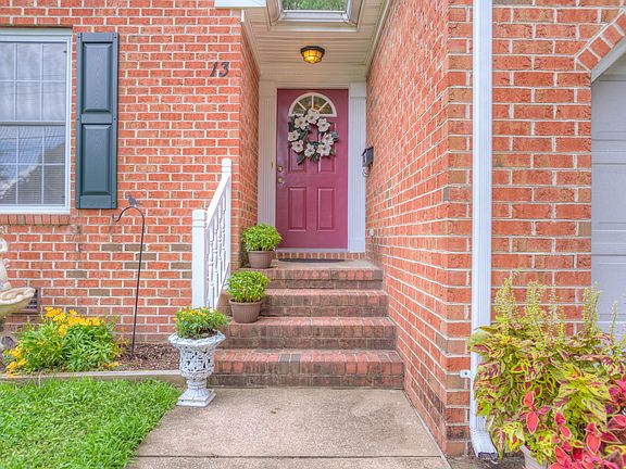 4th image of 13 Sierra Dr