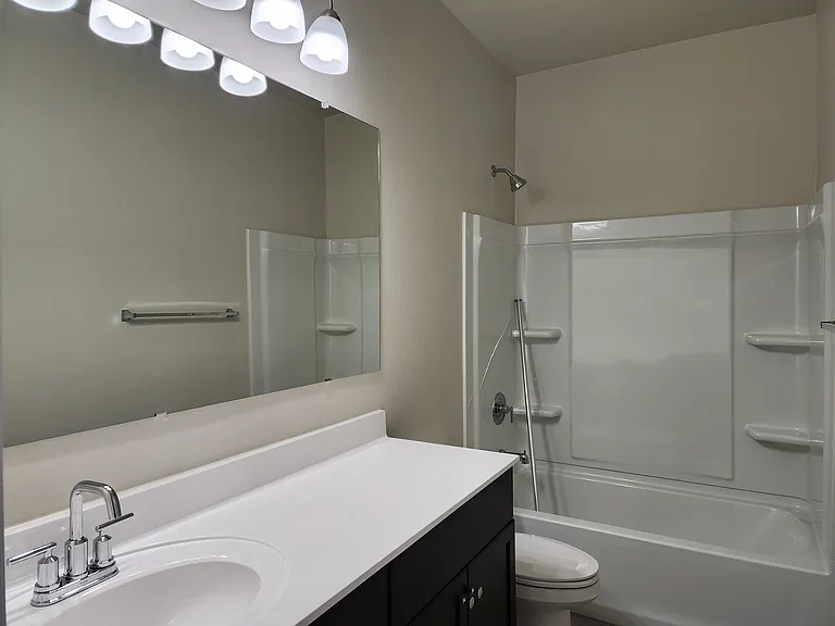 24597 W Illini St — Photo 17