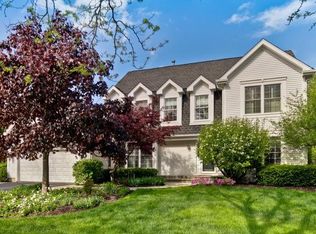 298 Saddle Back Rd, Vernon Hills, IL 60061