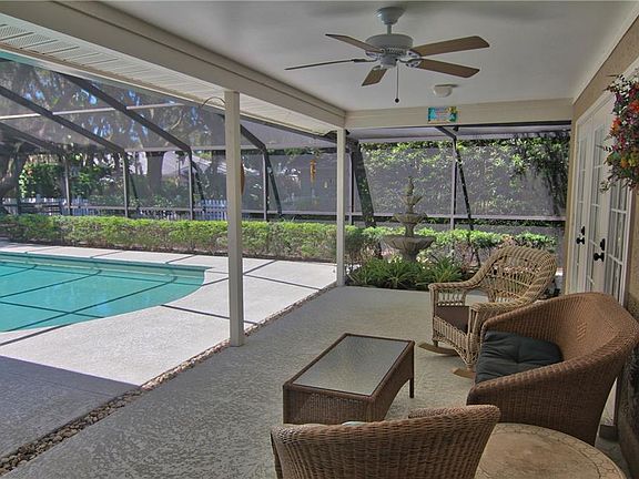 5th image of 5914 Hammock Woods Dr